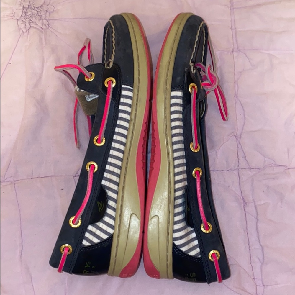 Women’s sperry’s